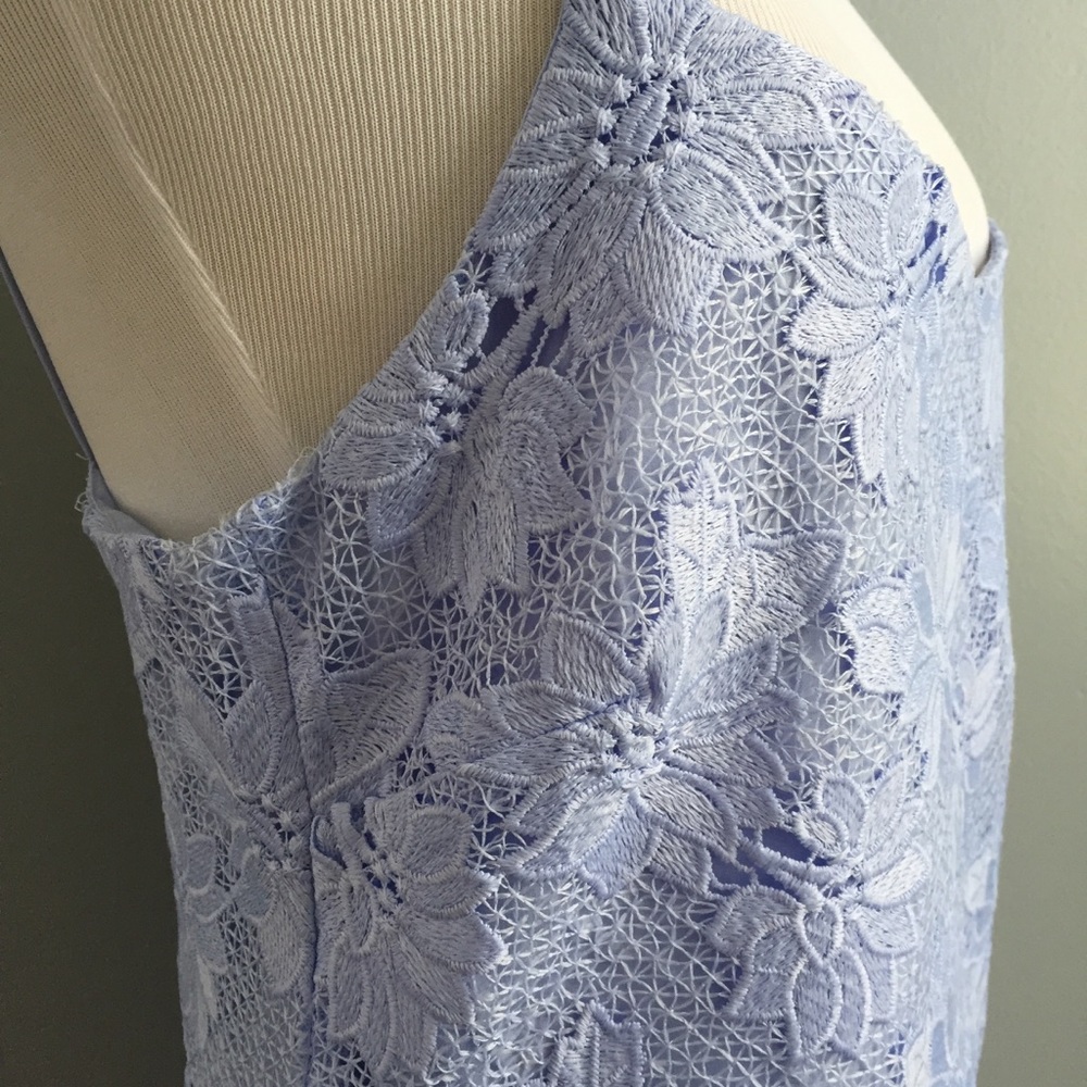 Banana Republic lilac embroidered lace dress - Picture 2 of 6